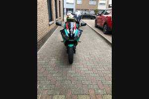 Painted street fairings in abs compatible with Yamaha R6