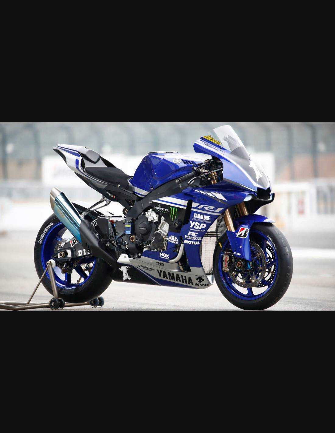 Painted Race Fairings Yamaha R1 2020 - 2023 - MXPCRV13868