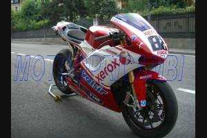 Painted Race Fairings Ducati 848 1098 1198 MXPCRV2661 Tipo di verniciatura Economic Cupolino Ducati 848 1098 1198 Upper part racing small stock airducts